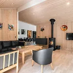 Rosaline - 500m From The Sea By Interhome Grenå