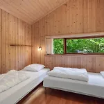 Rosaline - 500m From The Sea By Interhome Grenå