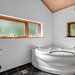 Rosaline - 500m From The Sea By Interhome *