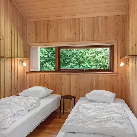 Rosaline - 500m From The Sea By Interhome