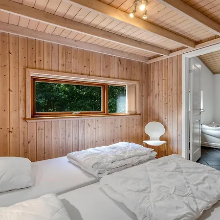 Rosaline - 500m From The Sea By Interhome Grenå