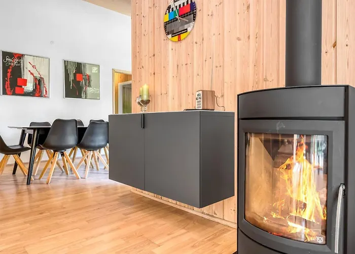 Rosaline - 500m From The Sea By Interhome *